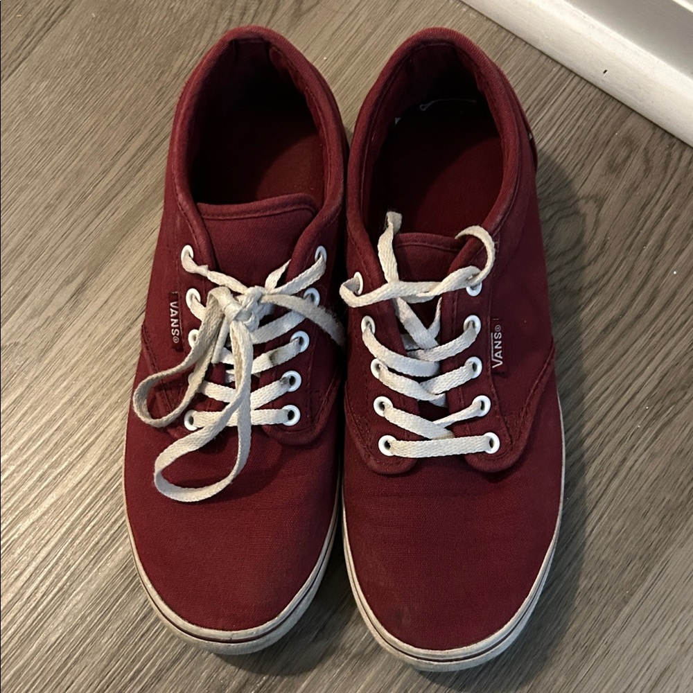 Vans Womens Burgundy Canvas Sneakers